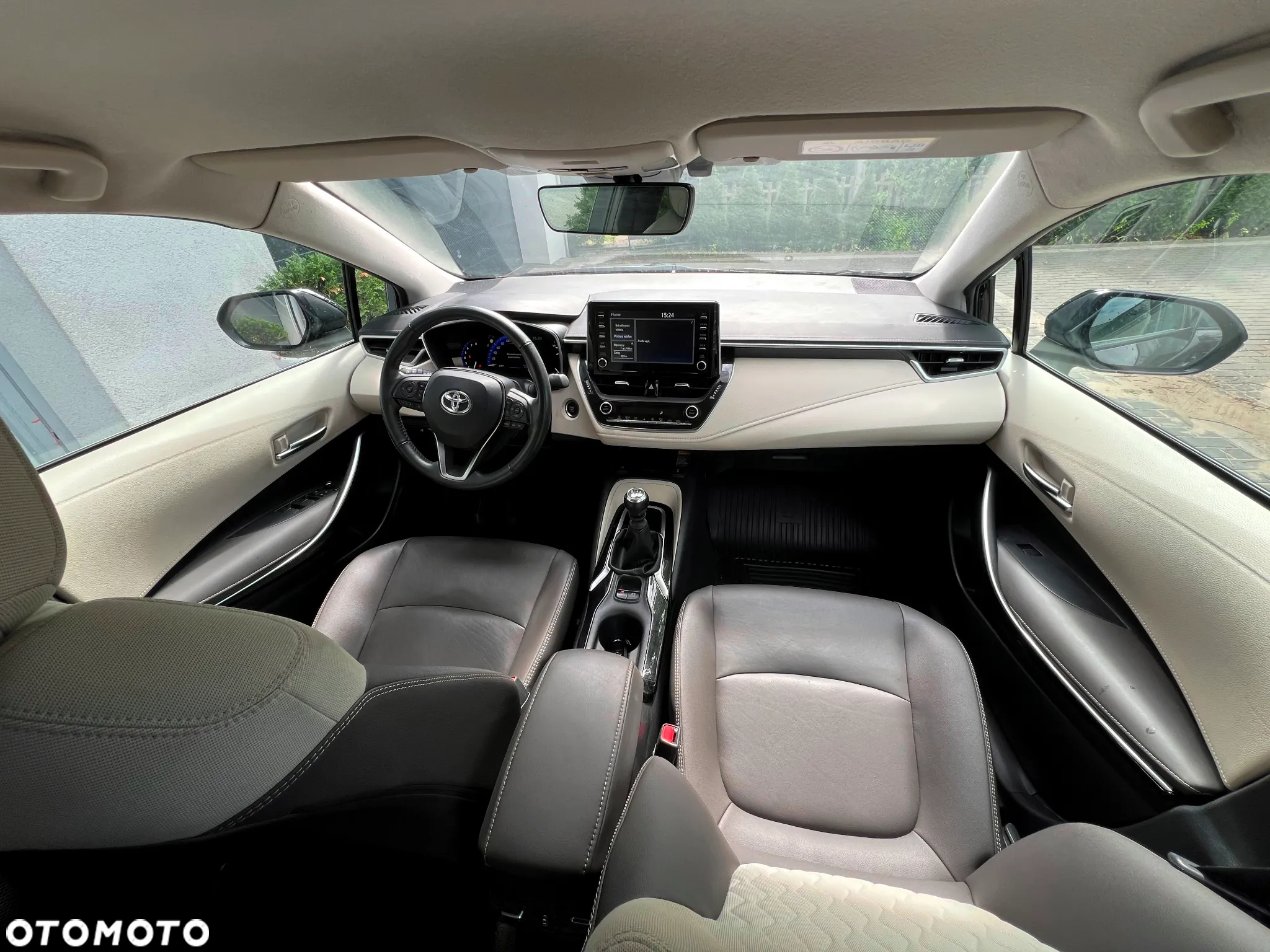 Toyota Corolla 1.6 Executive - 15