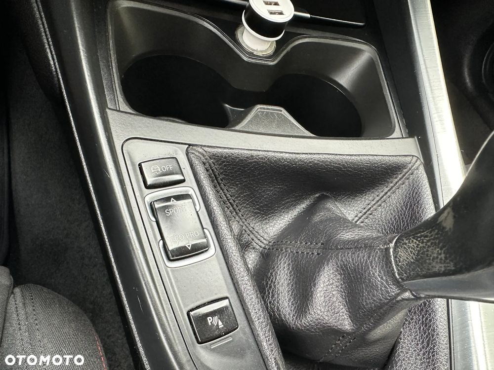 BMW Seria 1 116d DPF - 25