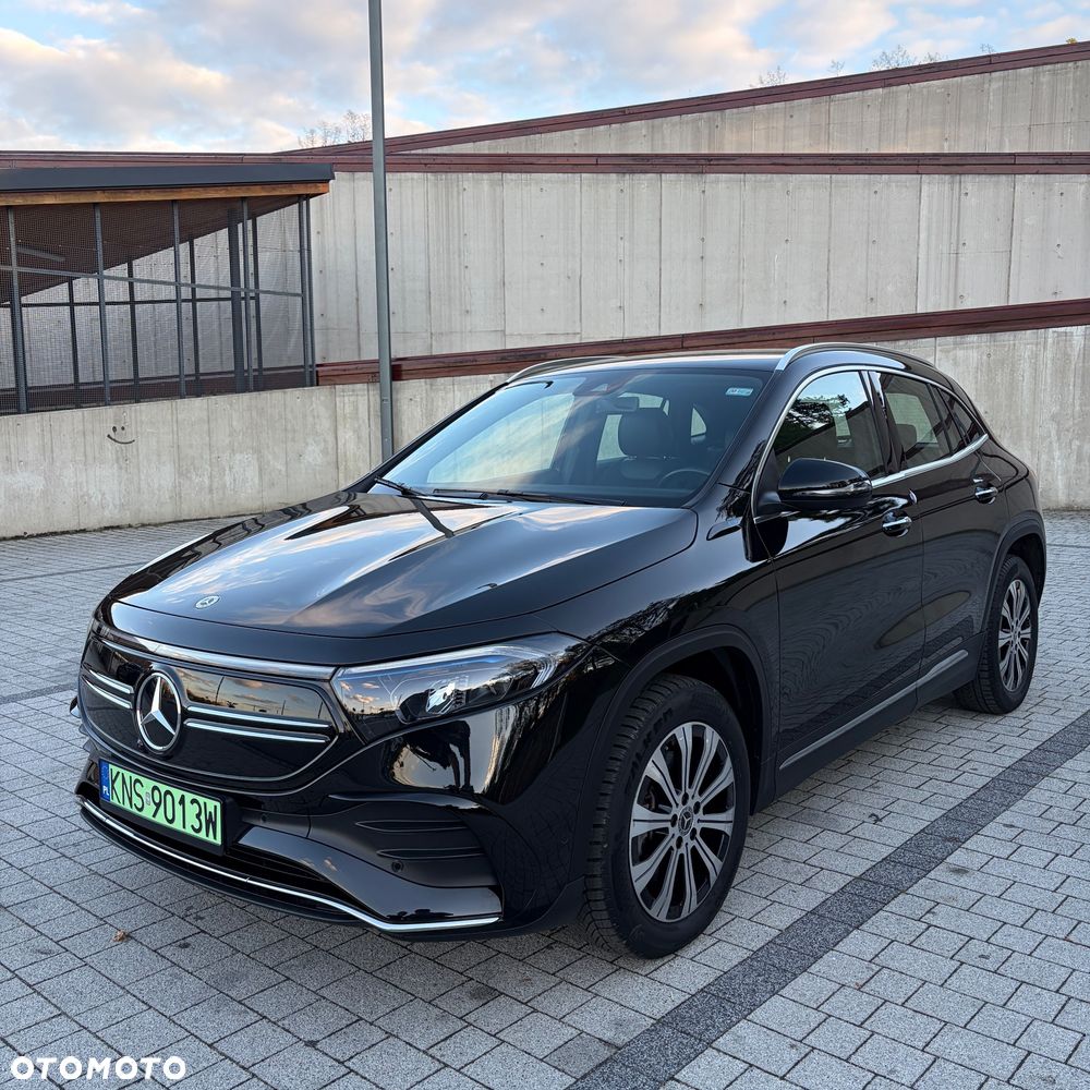 Mercedes-Benz EQA 250 AMG Line - 4