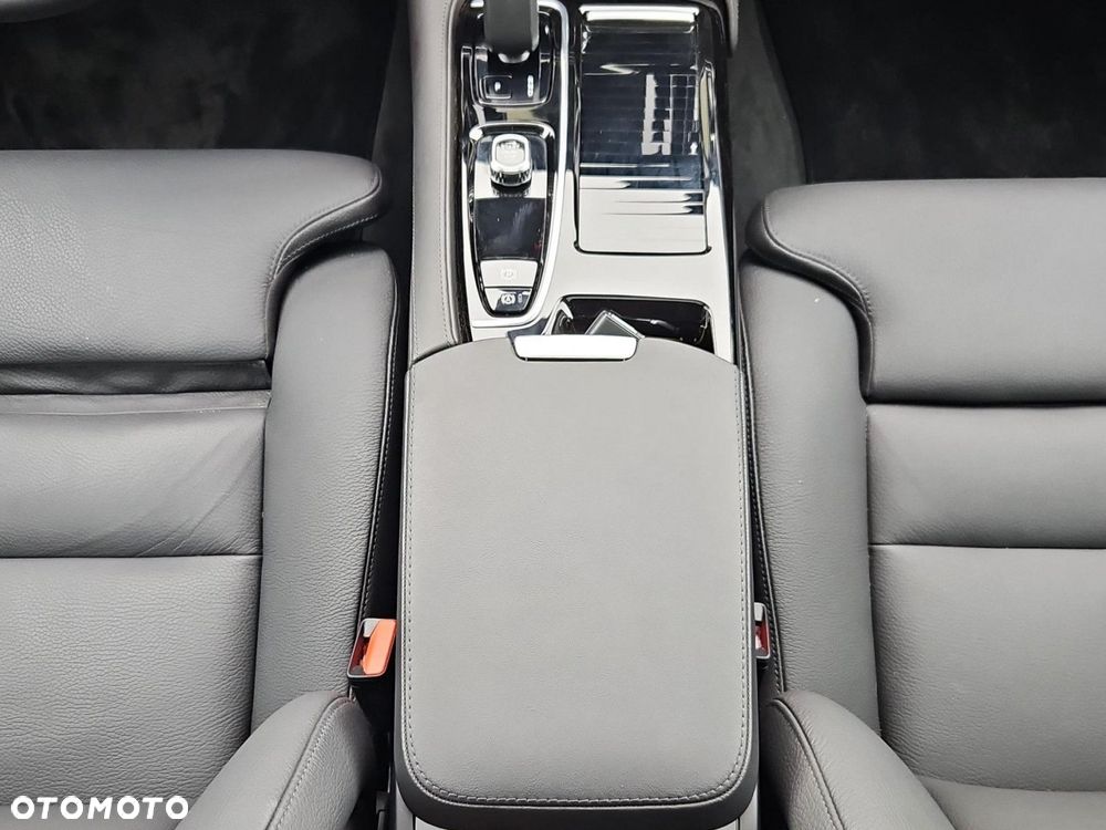 Volvo S90 - 21