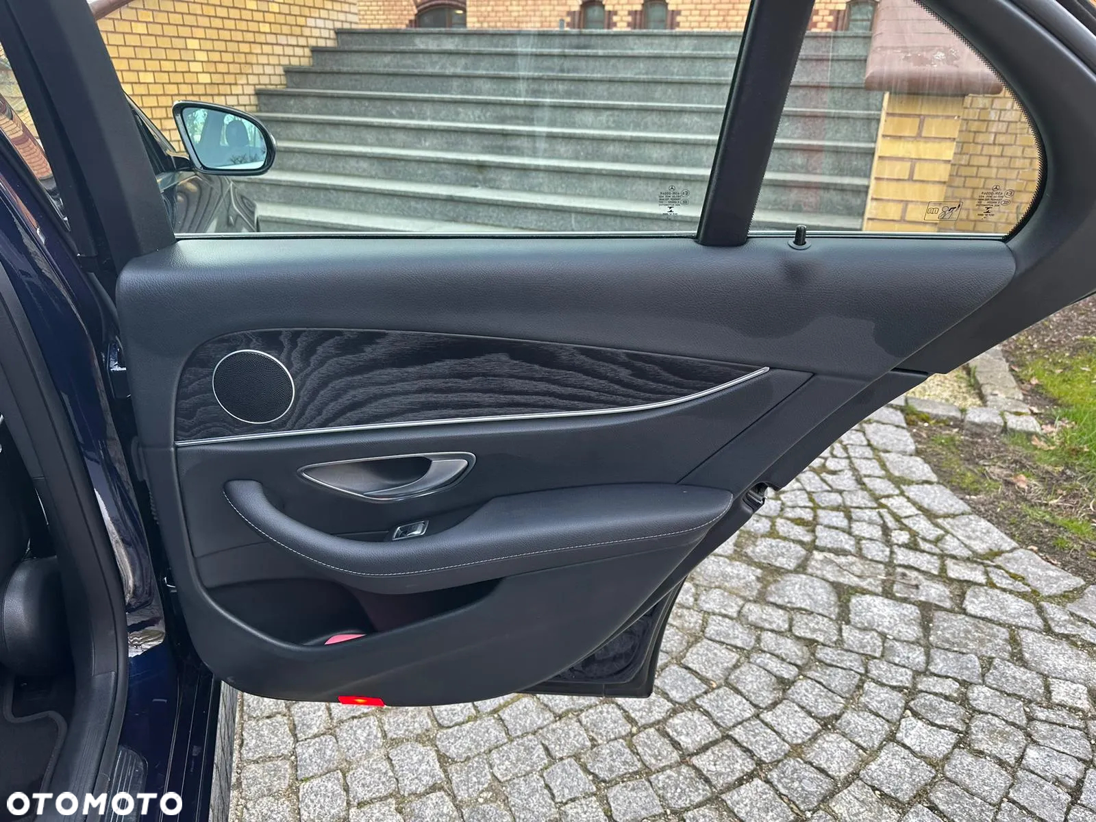 Mercedes-Benz Klasa E - 14