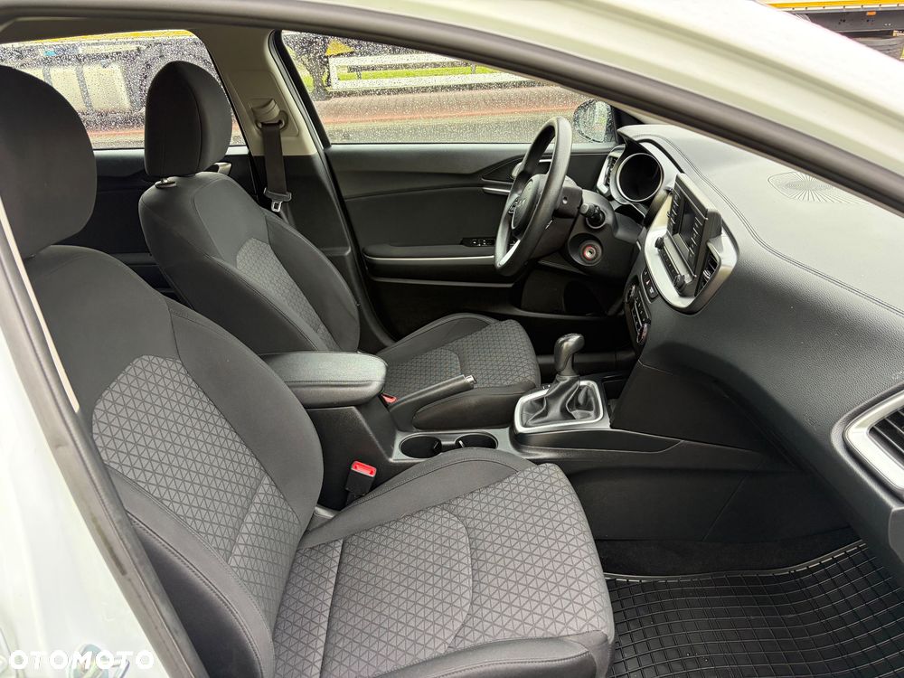 Kia Ceed 1.0 T-GDI S - 15