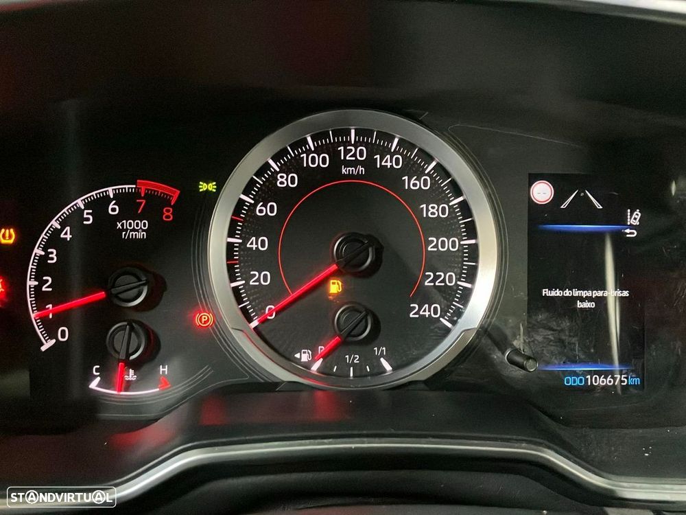 Toyota Corolla - 12