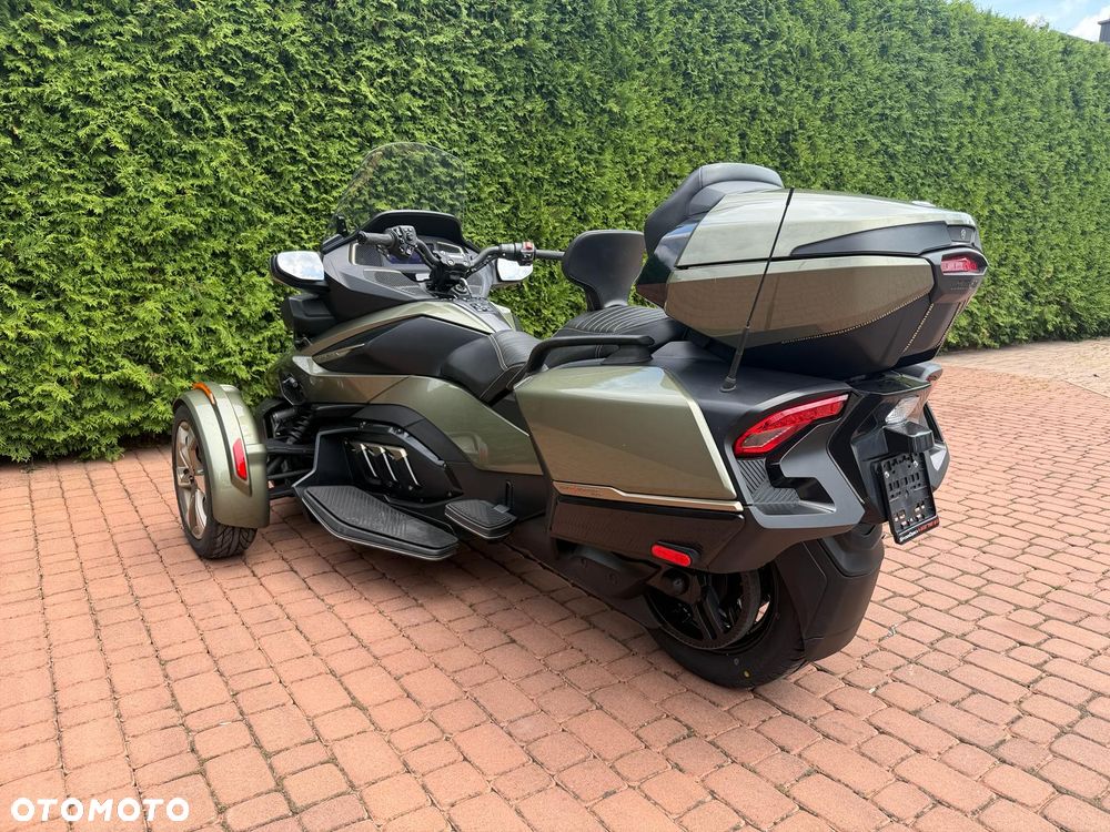 Can-Am Spyder - 5