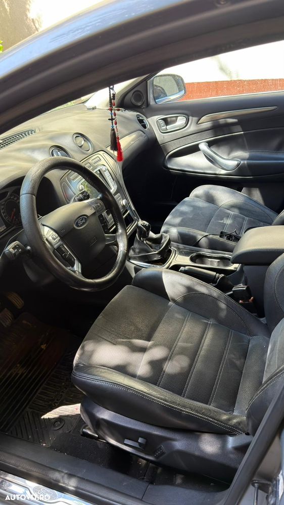 Ford Mondeo 1.8 TDCi Trend - 4