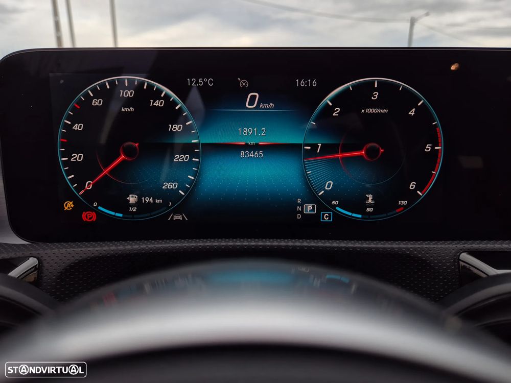 Mercedes-Benz CLA 200 d Shooting Brake AMG Line Aut. - 28