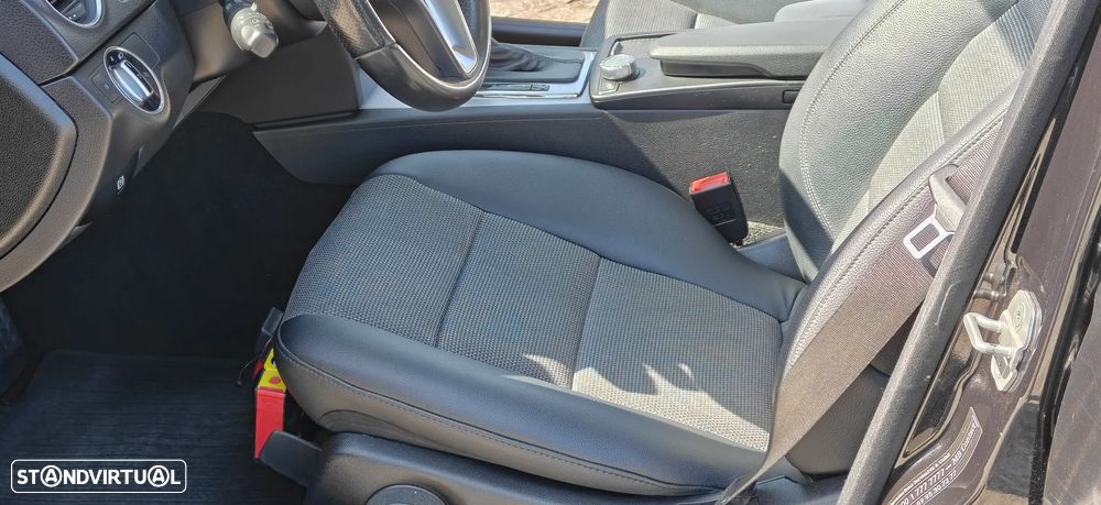 Mercedes-Benz C 220 Station CDI DPF Auto BlueEFFICIENCY Avantgarde - 12