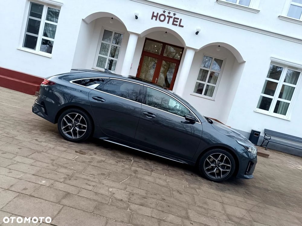 Kia ProCeed 1.6 CRDi GT Line - 15