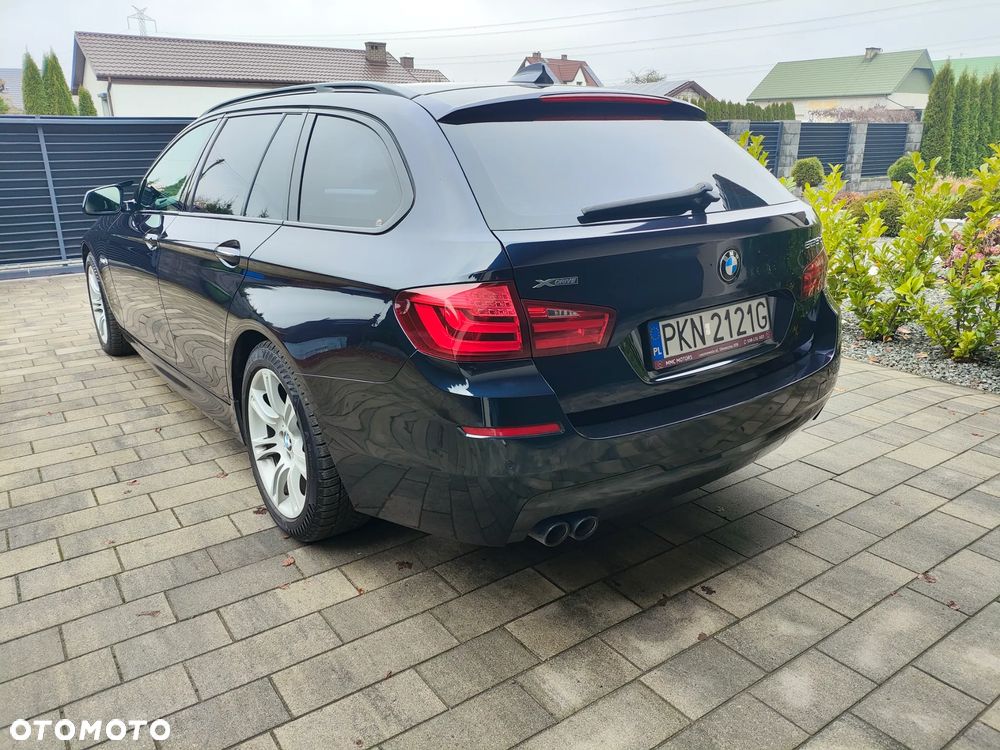 BMW Seria 5 525d xDrive - 5
