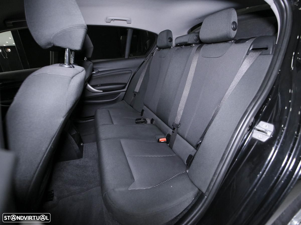 BMW 116 d Auto - 8