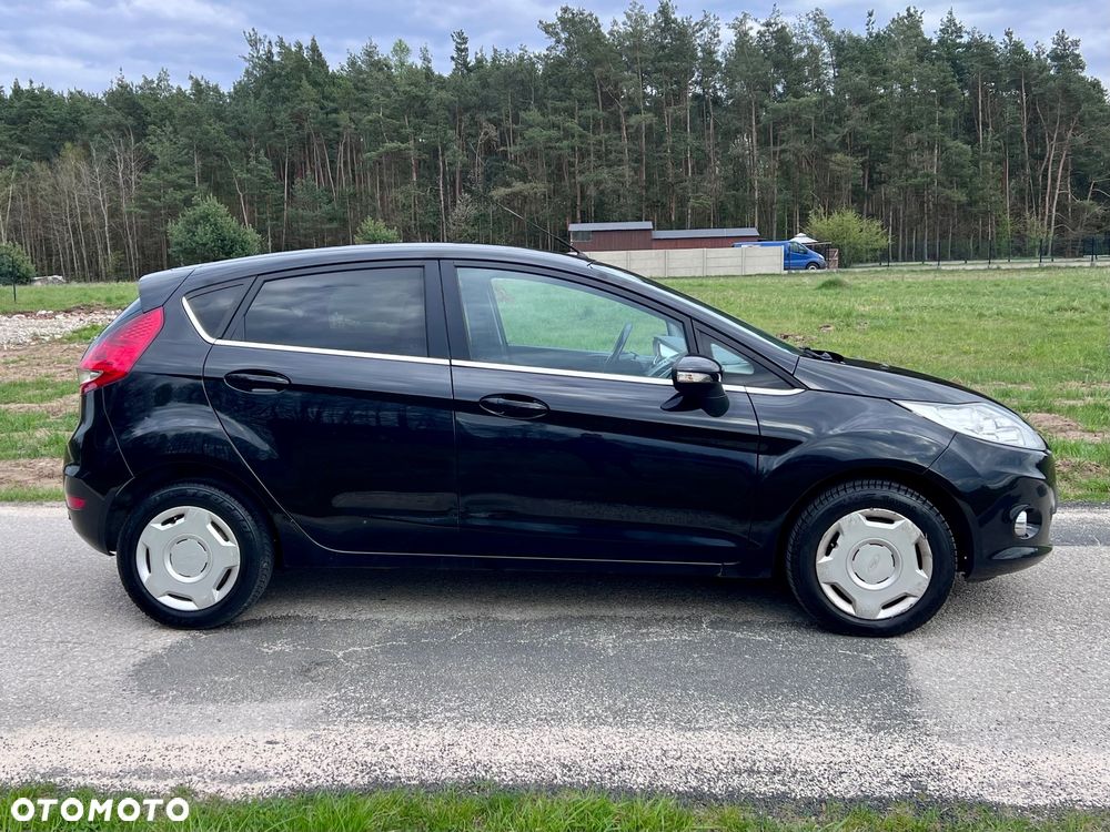 Ford Fiesta 1.6 TDCi DPF Titanium - 7