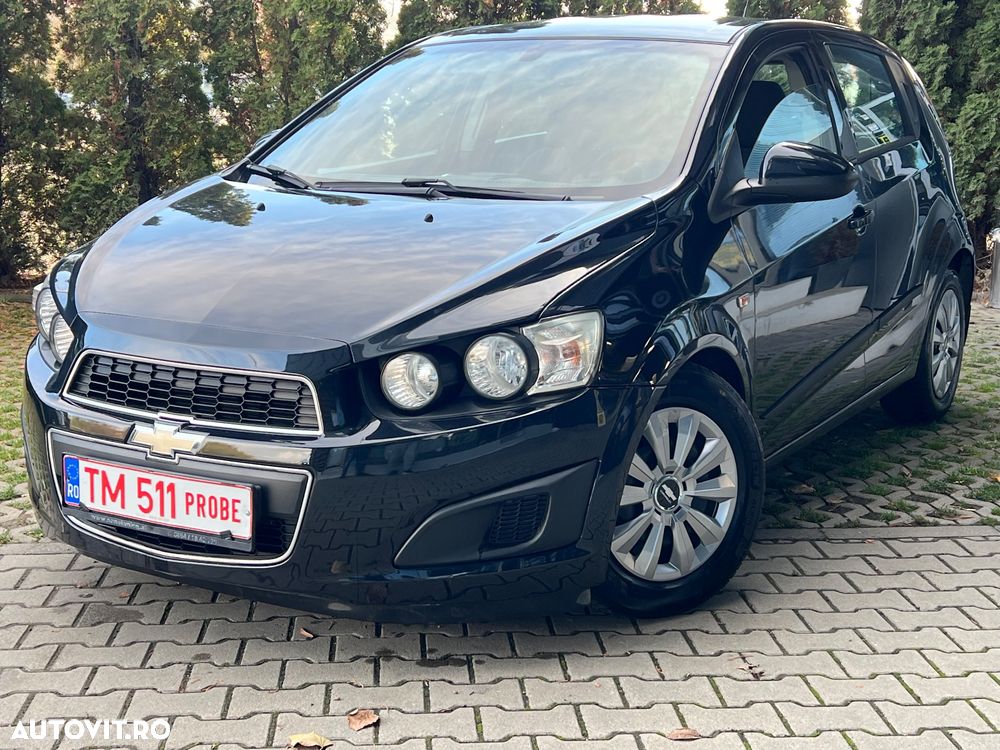 Chevrolet Aveo 1.2 LT - 1