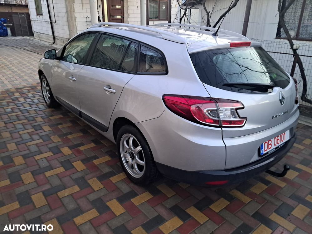 Renault Megane 1.9 dCi FAP Avantage - 5