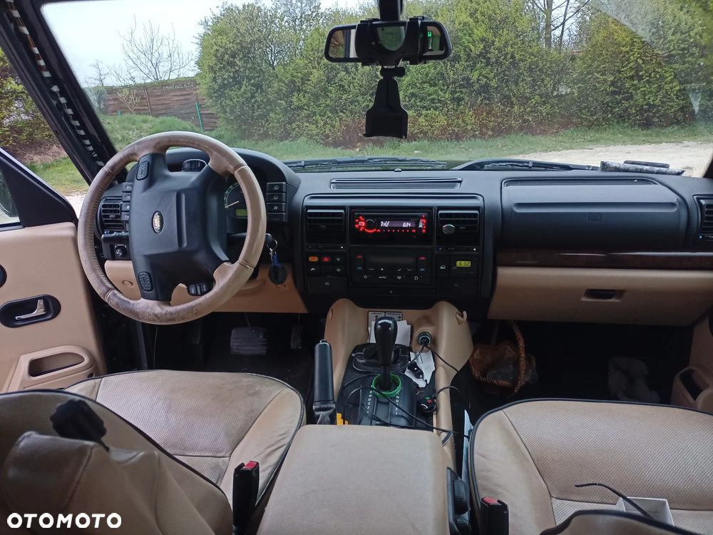 Land Rover Discovery - 12