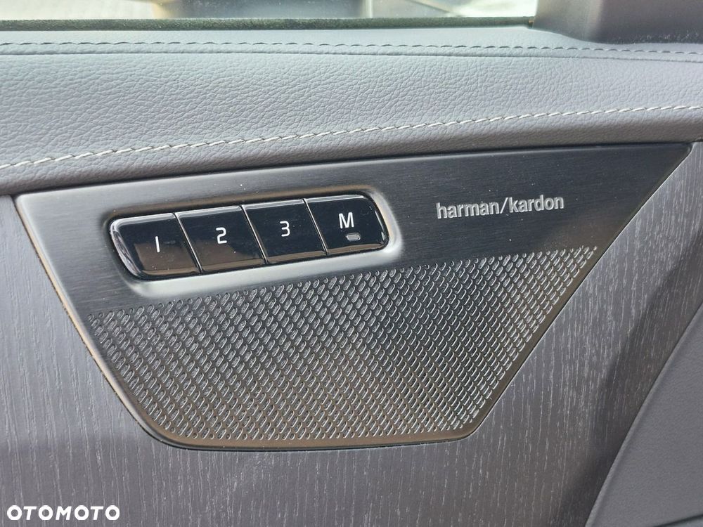 Volvo XC 90 B5 D AWD Inscription - 21