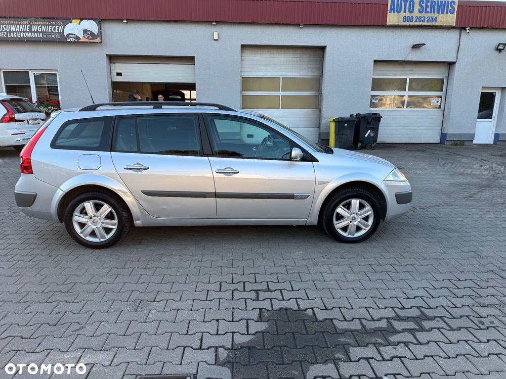 Renault Megane 1.6 Confort Dynamique - 2