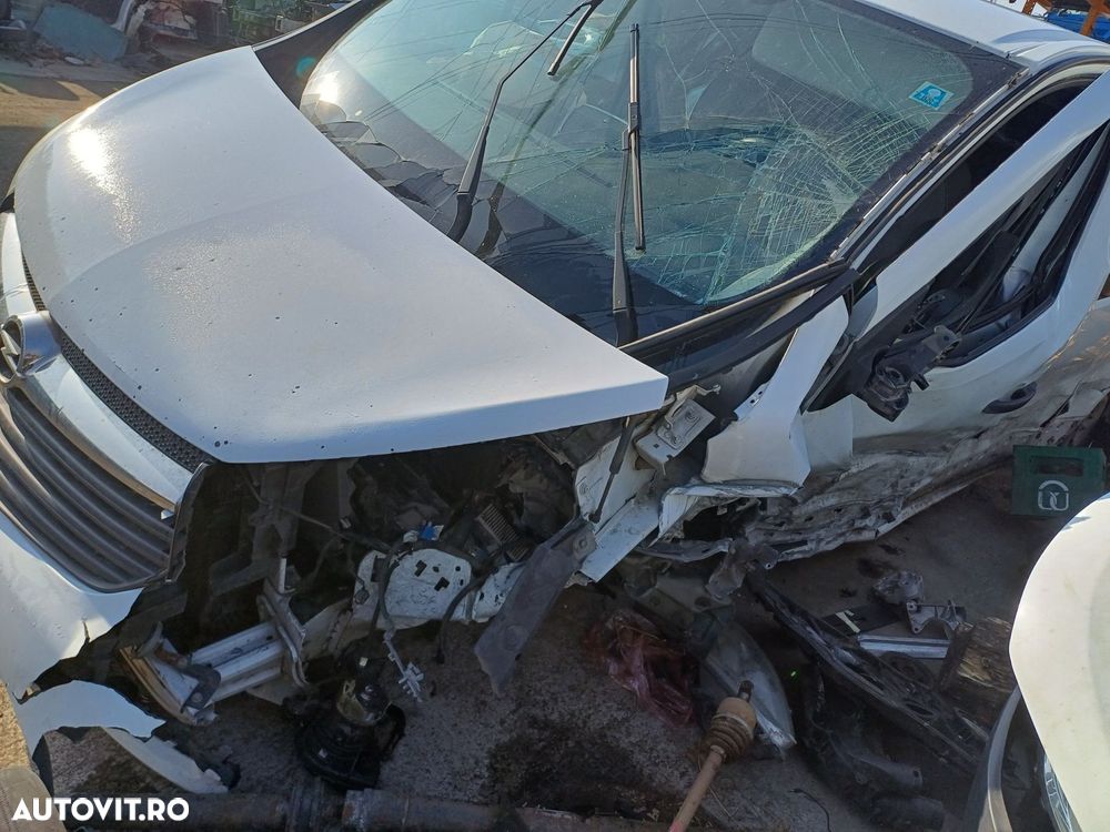 Chiulasa 110422959R  1.6 dci r9m408 Opel Vivaro B [2014 - 2019] 1.6 c - 9