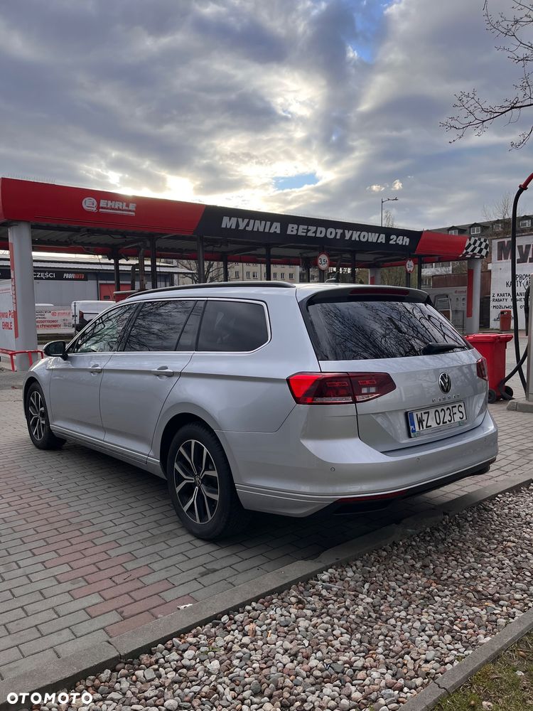 Volkswagen Passat 2.0 TDI EVO Business DSG - 9