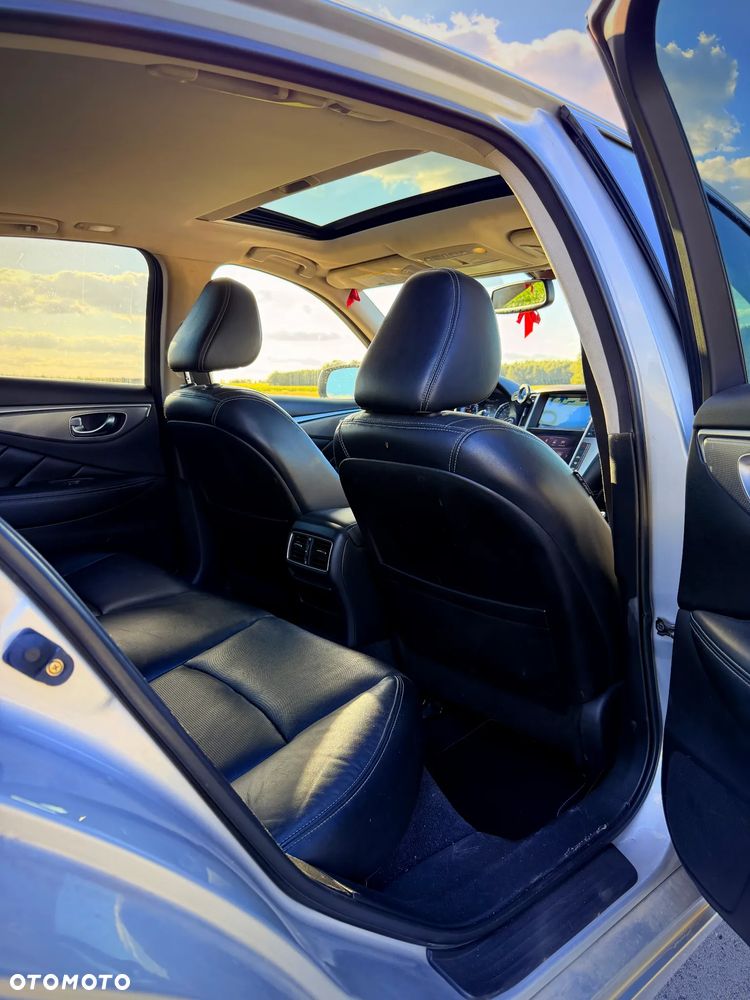 Infiniti Q50 Q50S Hybrid - 14