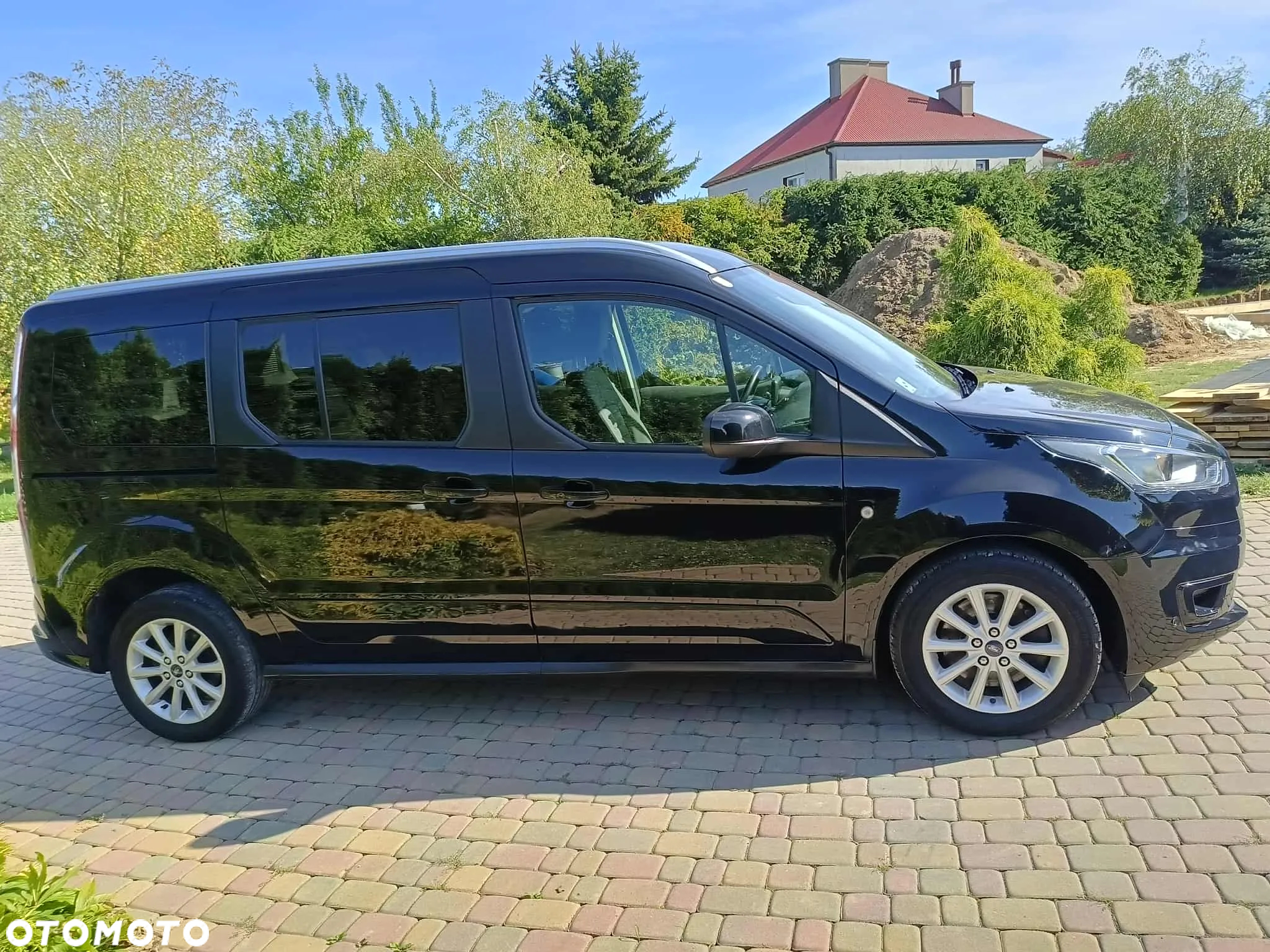 Ford Tourneo Connect Grand - 4