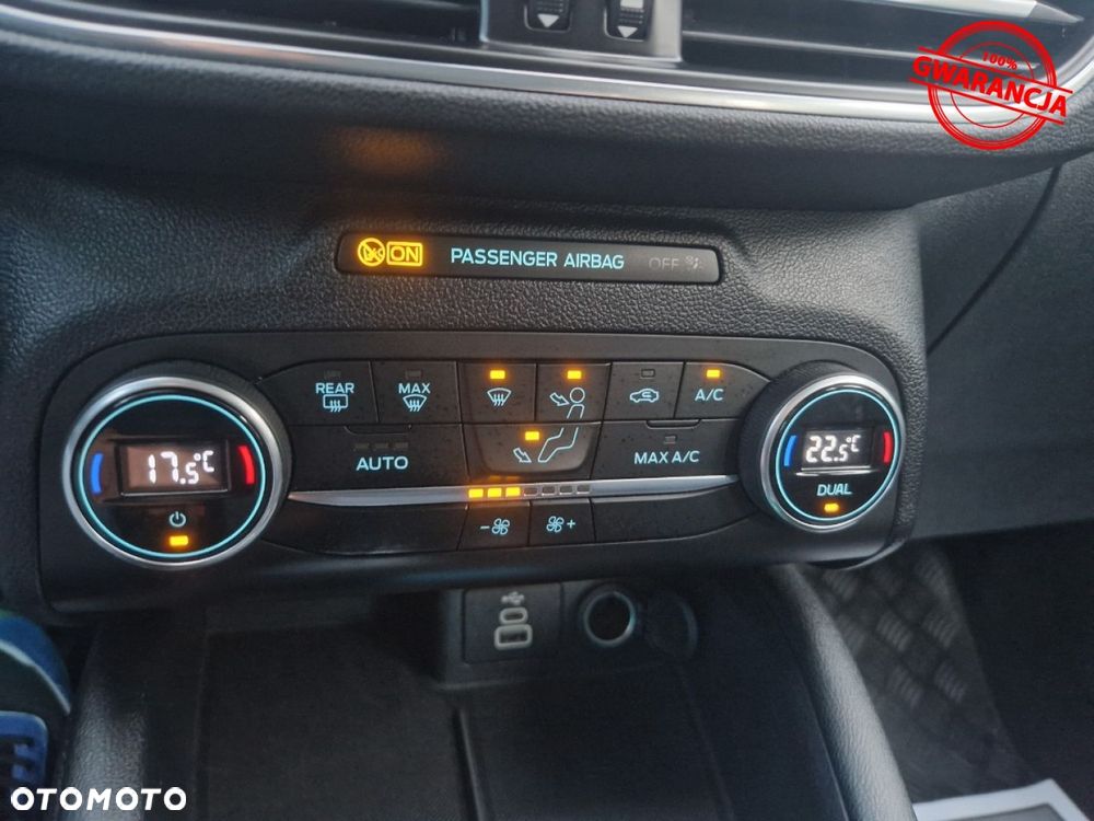 Ford Kuga - 23