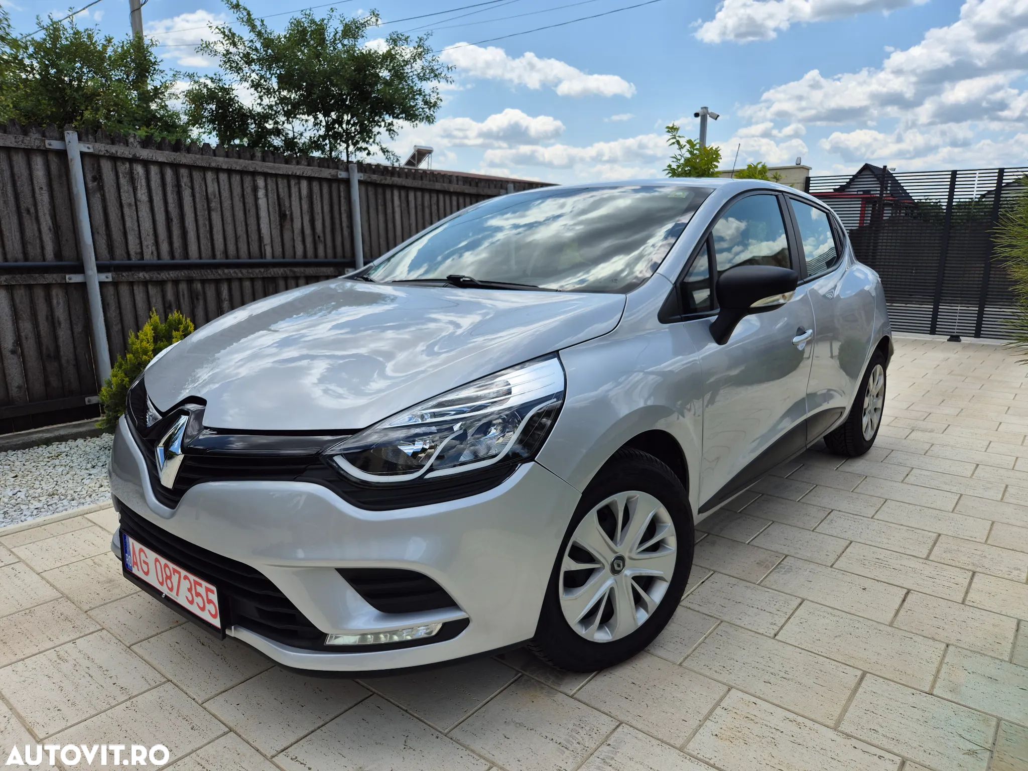 Renault Clio (Energy) dCi 90 Start & Stop INTENS - 1