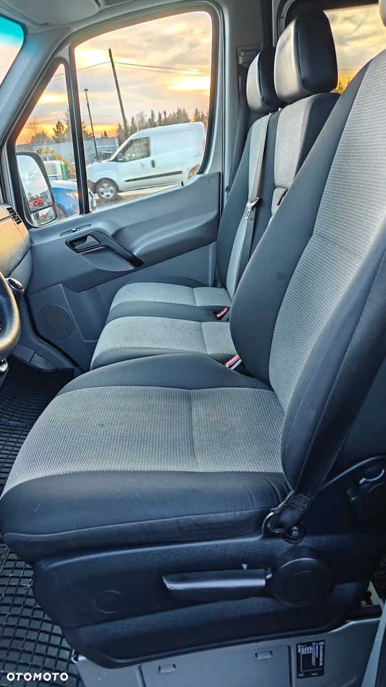 Volkswagen Crafter   brygadówka 7osób - 13