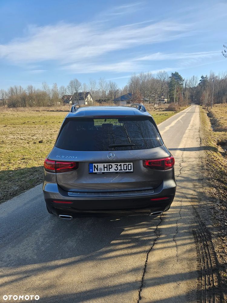 Mercedes-Benz GLB 220 d 8G-DCT - 3
