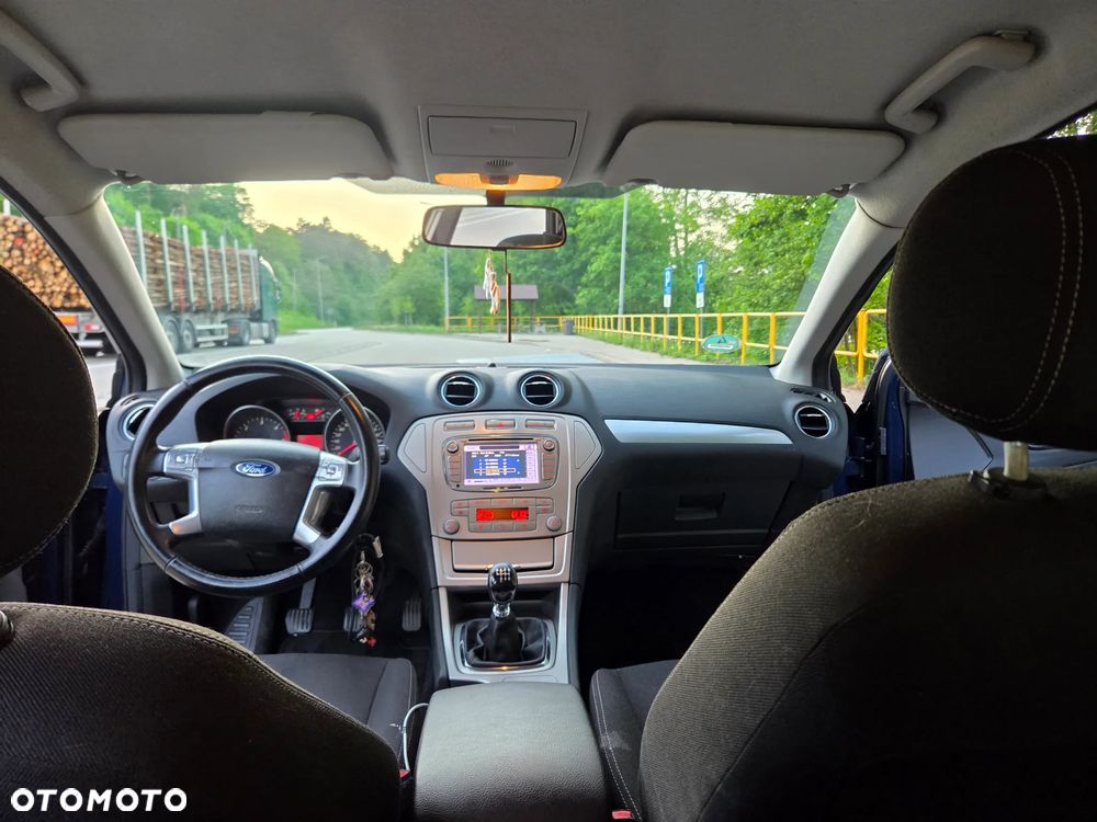 Ford Mondeo 2.0 TDCi Trend - 10