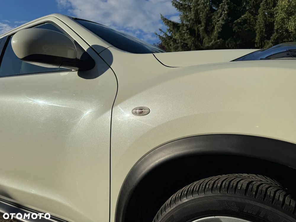 Nissan Juke 1.6 T Tekna 4x4 - 31