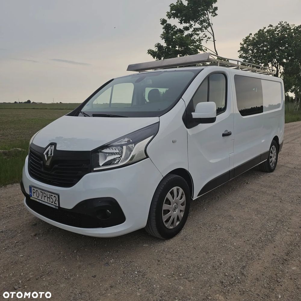 Renault TRAFIC - 2