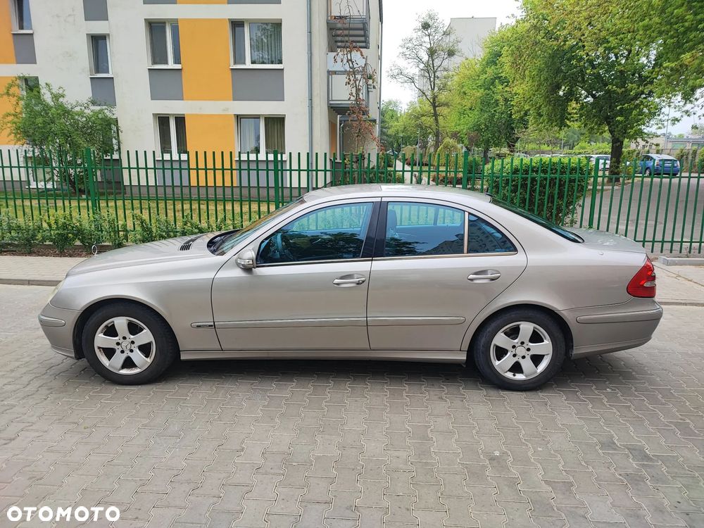 Mercedes-Benz Klasa E 200 CDI Automatik Avantgarde - 2