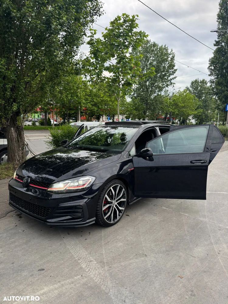 Volkswagen Golf 2.0 TSI DSG GTI Performance - 1