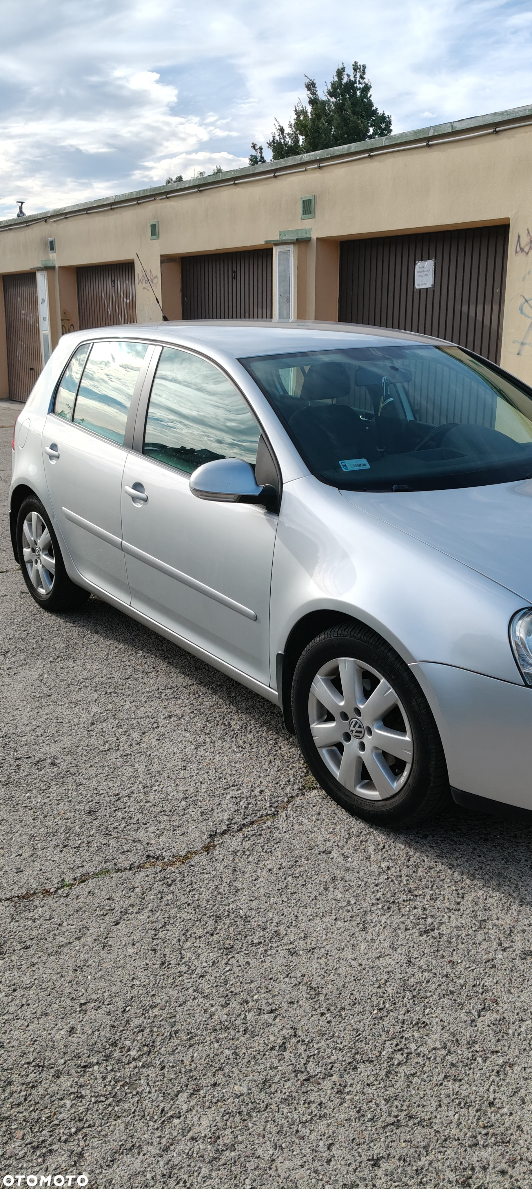 Volkswagen Golf V 1.9 TDI Trendline - 27
