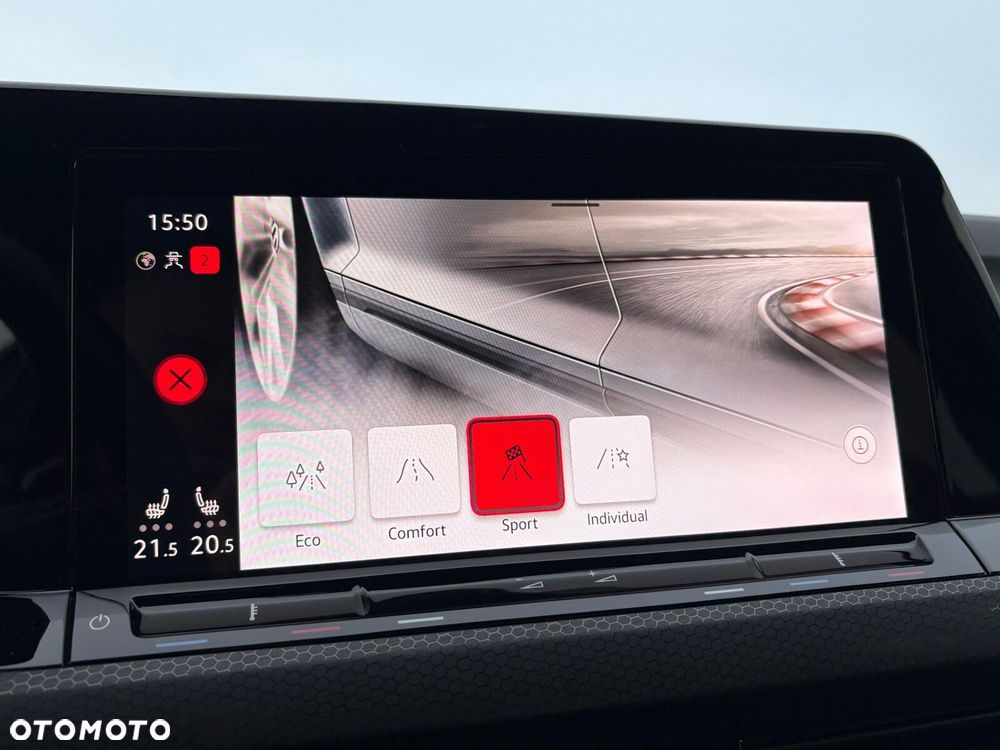 Volkswagen Golf - 31