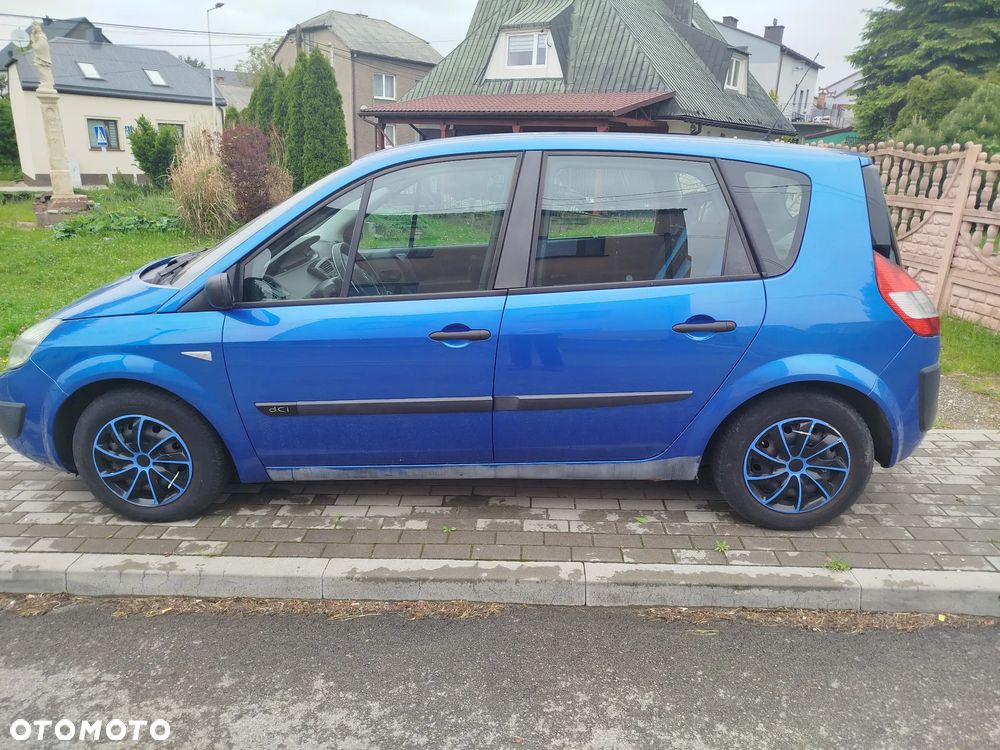 Renault Scenic 1.5 dCi Confort Authentique - 2