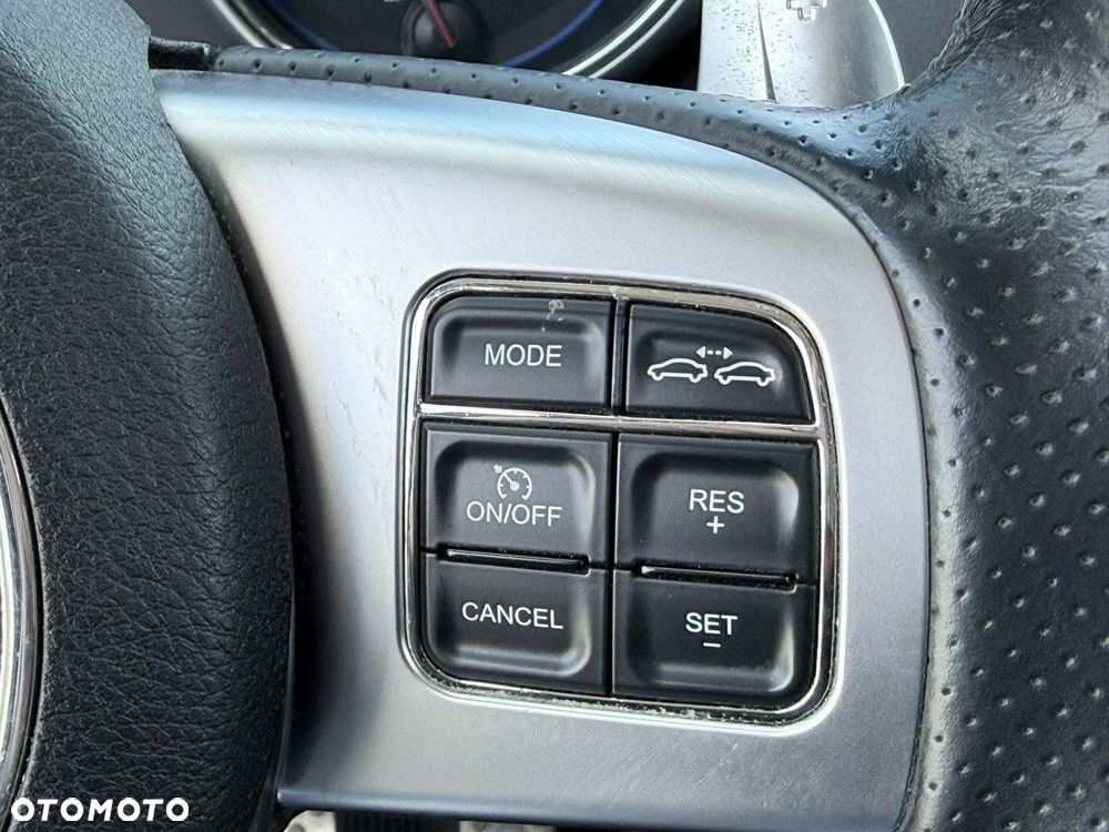 Jeep Grand Cherokee 6.4 V8 SRT8 - 22