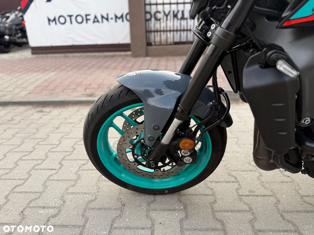 Yamaha MT - 21