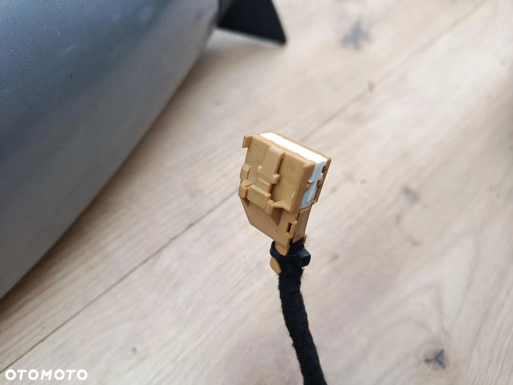 AUDI A8 D3 LUSTERKO LEWE PRAWE FOTOCHROM LY7H 14 pinów - 6