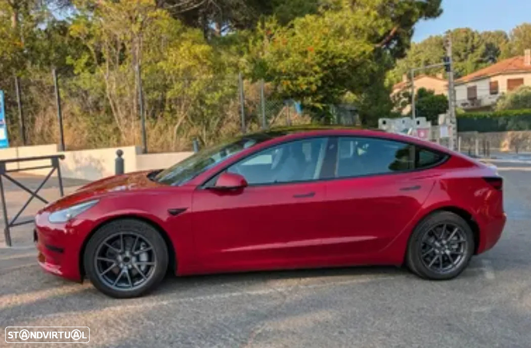 Tesla Model 3 RWD - 3