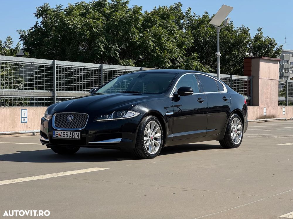 Jaguar XF 2.2D - 1