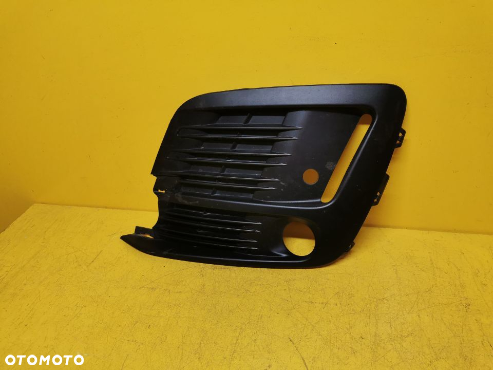 CITROEN JUMPY III KRATKA ZDERZAKA LEWA 9811723477 - 2