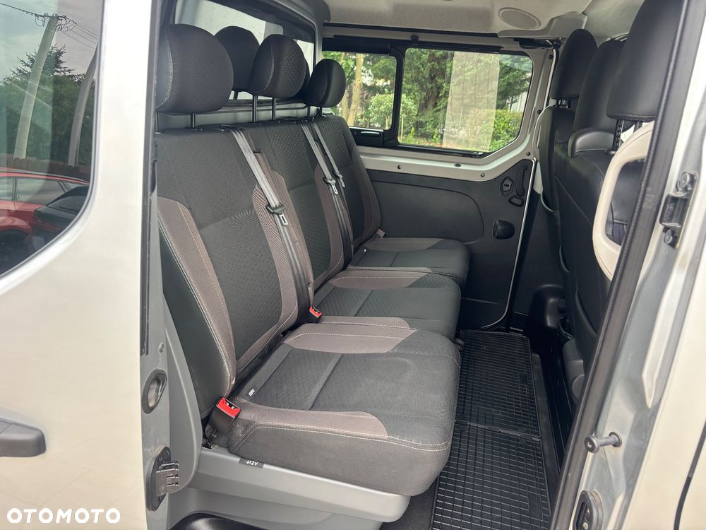 Renault Trafic - 12