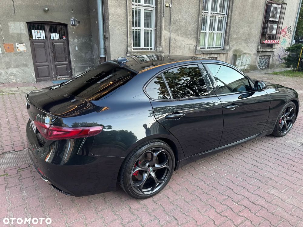 Alfa Romeo Giulia 2.0 Turbo Veloce - 14