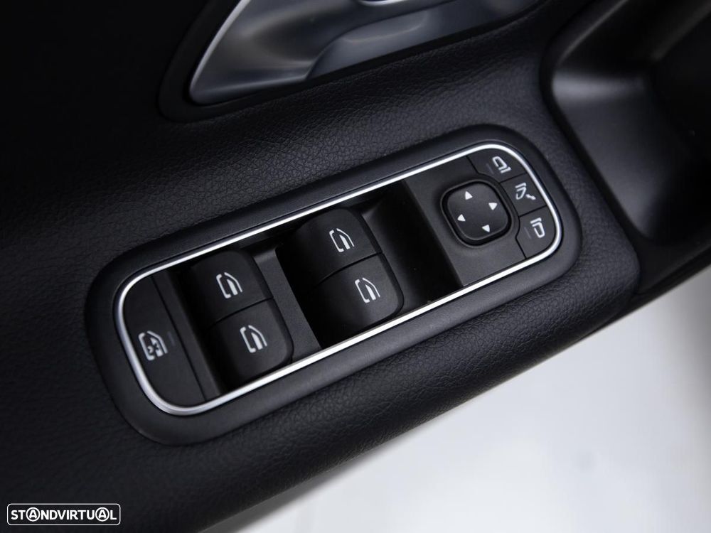 Mercedes-Benz A 250 e 8G-DCT Style - 15