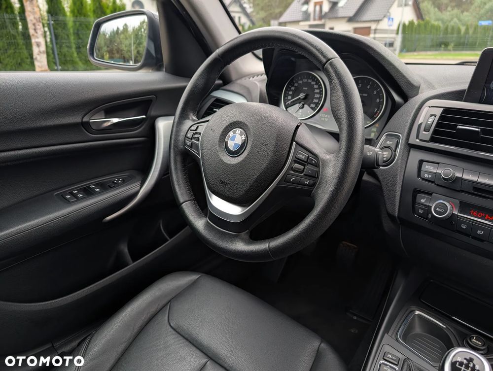 BMW Seria 1 116i - 20
