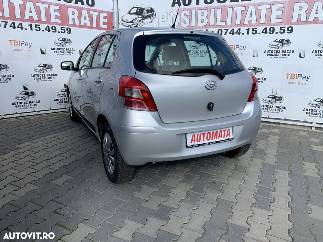Toyota Yaris - 5