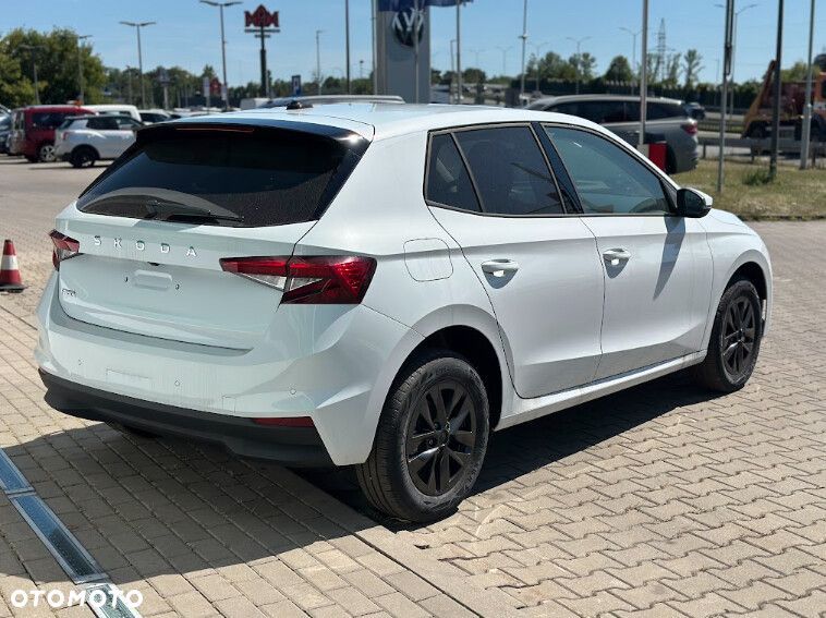 Skoda Fabia - 3
