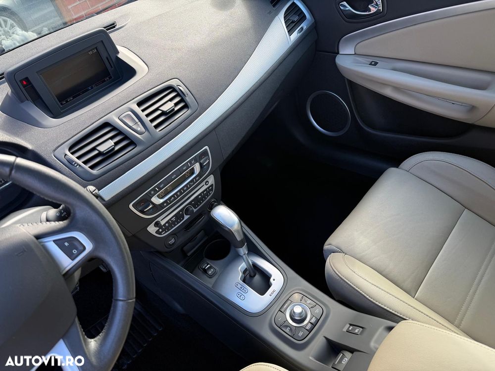 Renault Megane dCi 110 FAP EDC Dynamique - 10