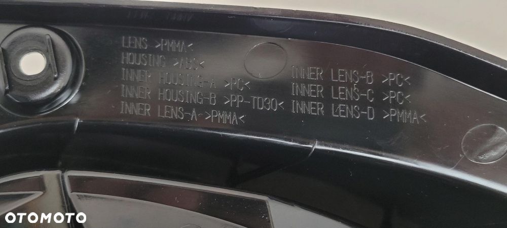 Używany Lampy tylne - 700 PLN - Otomoto.pl